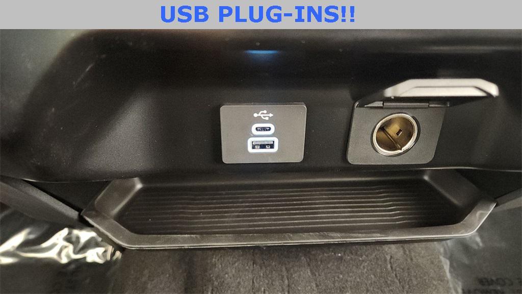 new 2025 Ford F-250 car, priced at $54,658