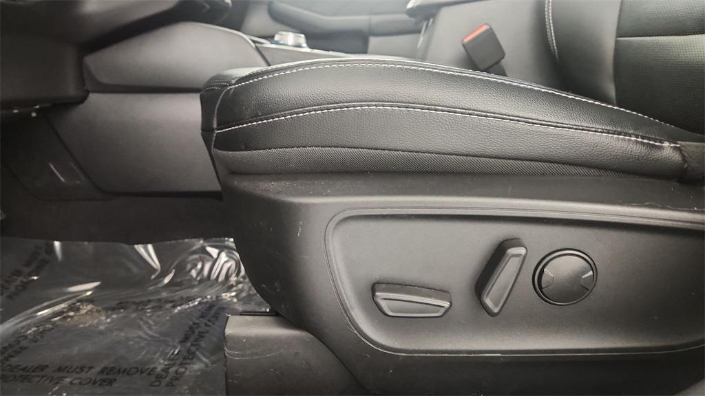 used 2022 Ford Escape car, priced at $24,741