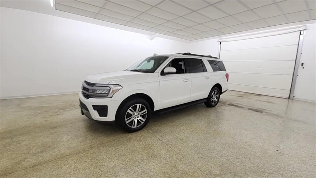 new 2024 Ford Expedition Max car, priced at $61,251