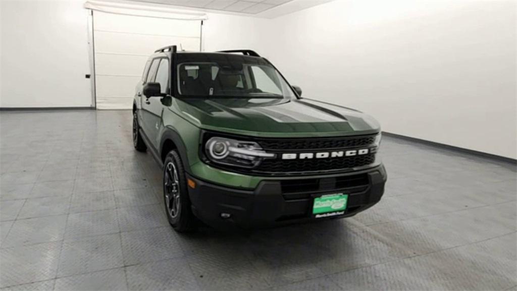new 2025 Ford Bronco Sport car, priced at $42,375