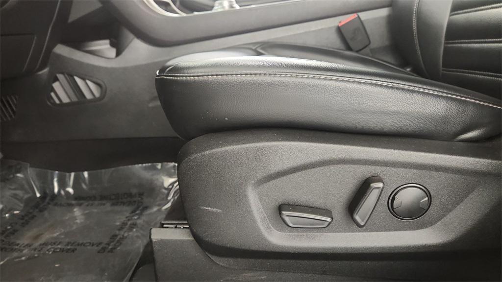 used 2022 Ford Edge car, priced at $22,309
