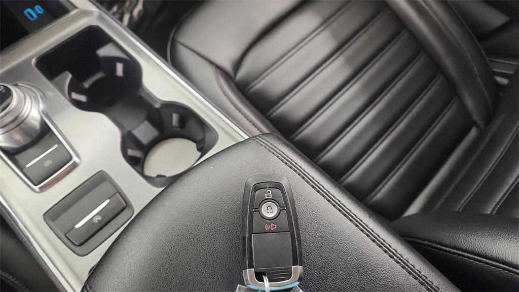 used 2022 Ford Edge car, priced at $22,309