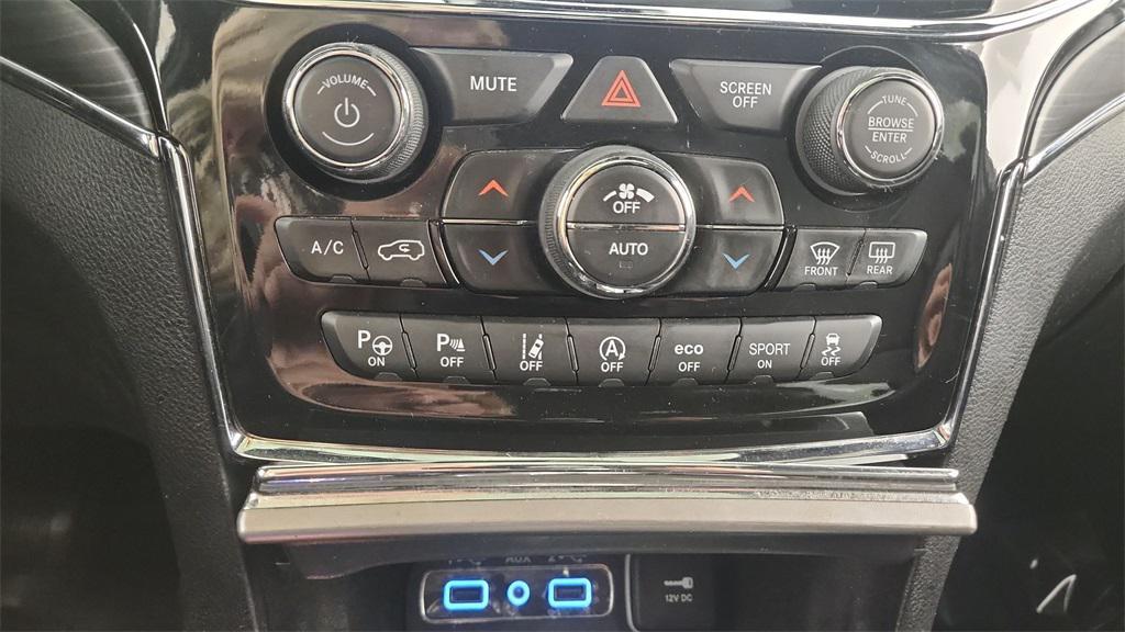 used 2021 Jeep Grand Cherokee car, priced at $21,892