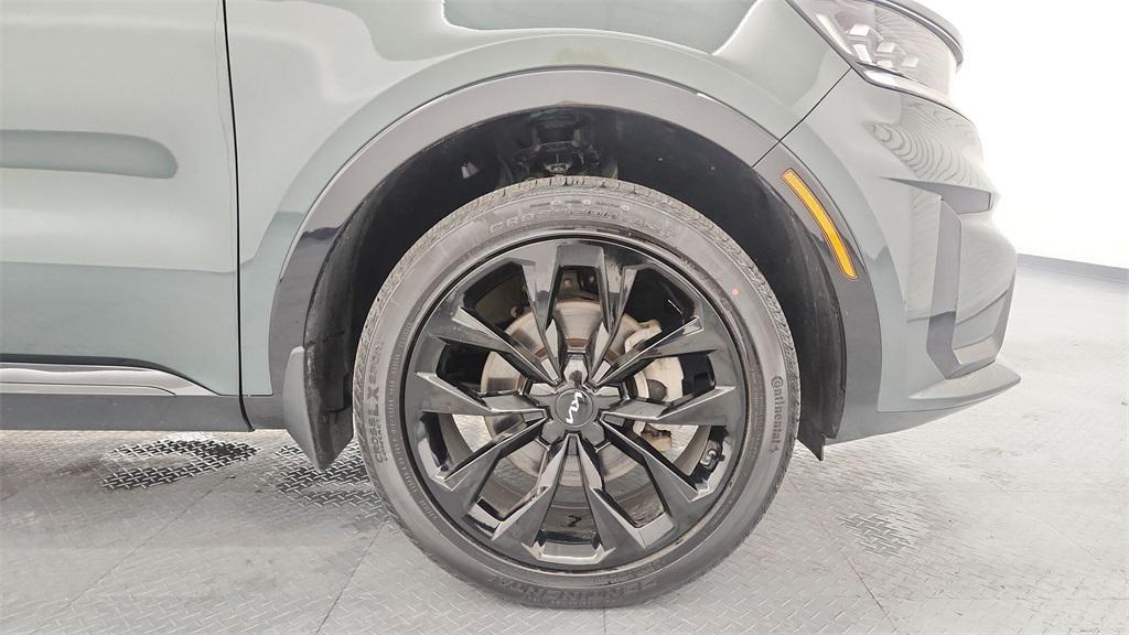 used 2023 Kia Sorento car, priced at $29,952