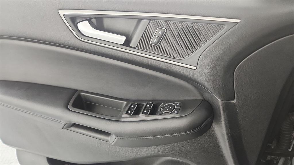 used 2022 Ford Edge car, priced at $24,828