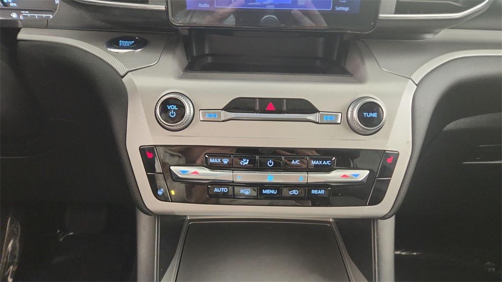 used 2022 Ford Explorer car, priced at $26,378
