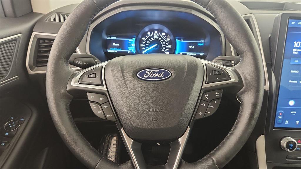 used 2022 Ford Edge car, priced at $25,645