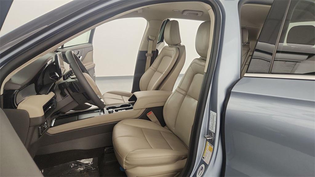 used 2022 Lincoln Corsair car, priced at $28,756