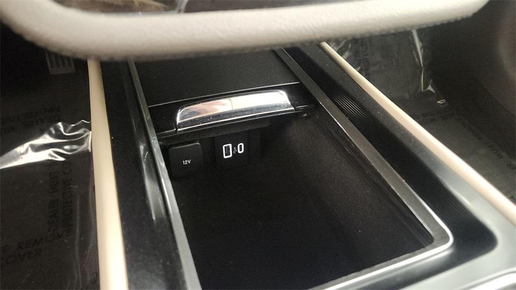 used 2022 Lincoln Corsair car, priced at $28,756