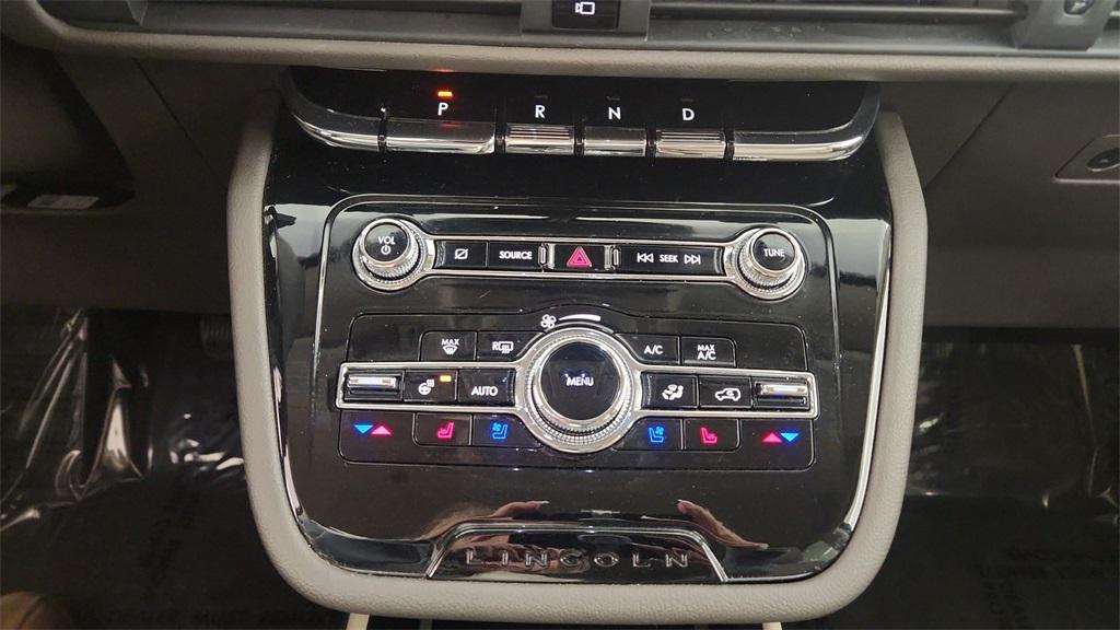 used 2022 Lincoln Corsair car, priced at $28,756