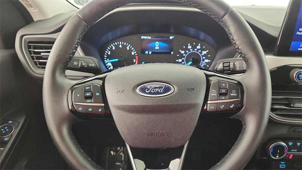used 2022 Ford Escape car, priced at $23,334