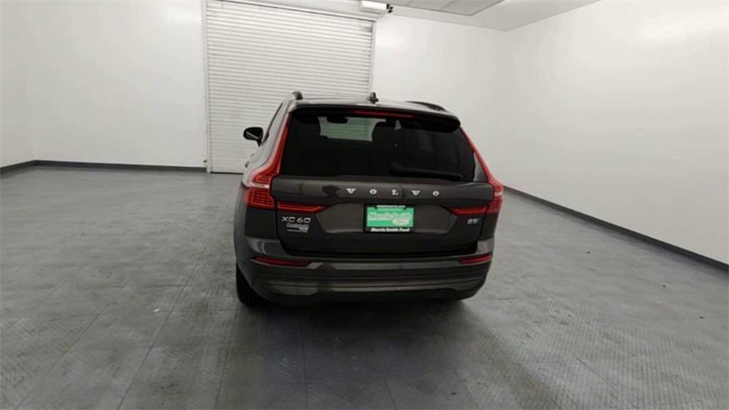 used 2022 Volvo XC60 car, priced at $20,711