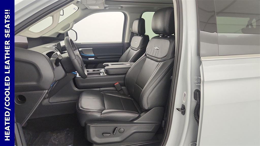 new 2025 Ford Expedition Max car, priced at $83,255