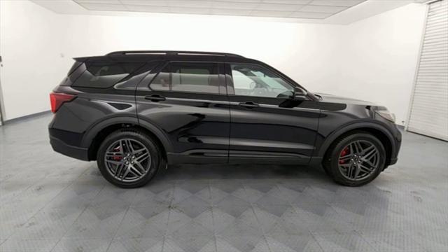 new 2025 Ford Explorer car, priced at $55,486