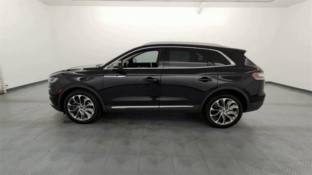 used 2022 Lincoln Nautilus car, priced at $38,433