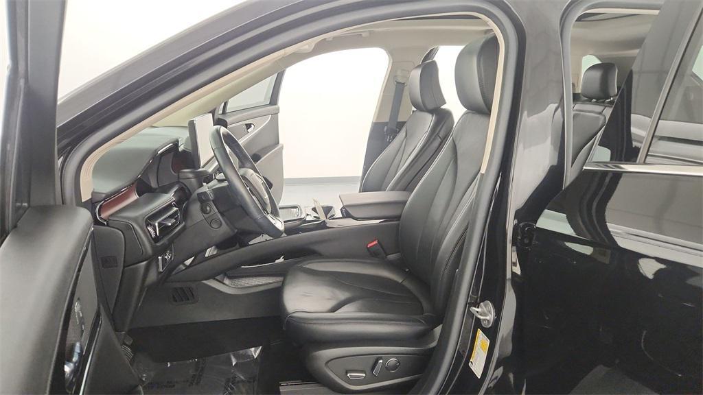 used 2022 Lincoln Nautilus car, priced at $38,433