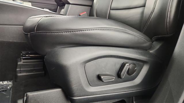 used 2023 Ford Explorer car, priced at $33,994