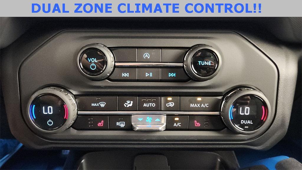 new 2024 Ford Bronco car, priced at $47,923