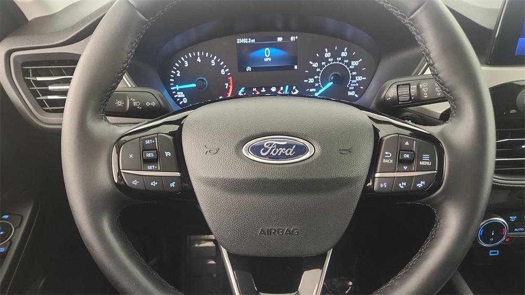 used 2022 Ford Escape car, priced at $24,994