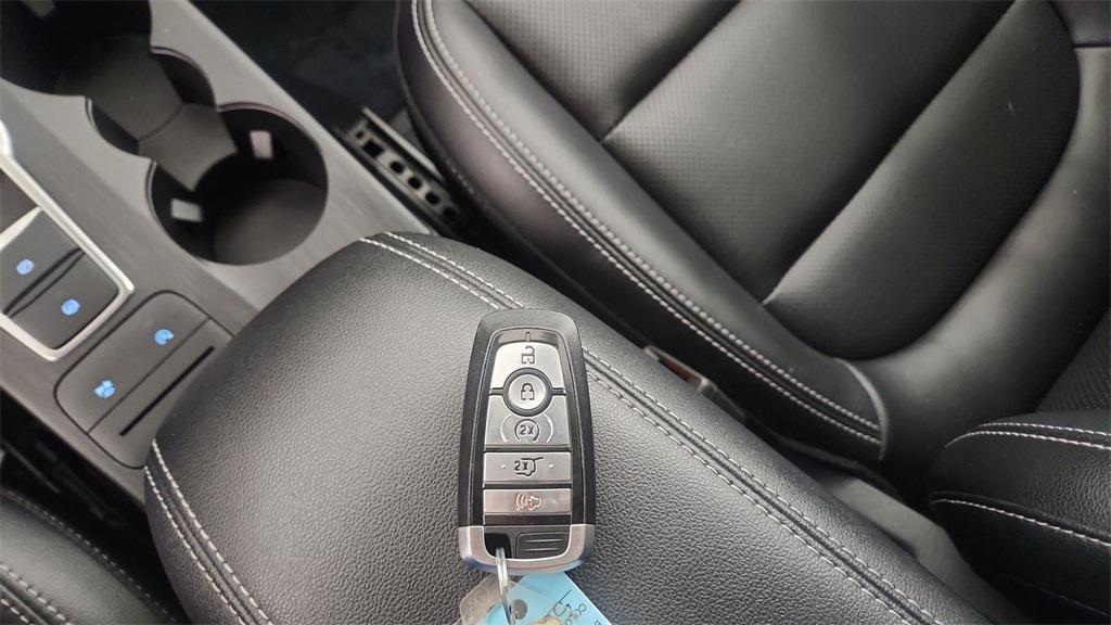 used 2022 Ford Escape car, priced at $24,994