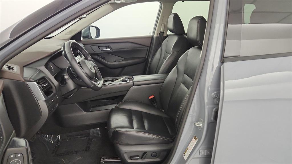 used 2023 Nissan Rogue car, priced at $23,478