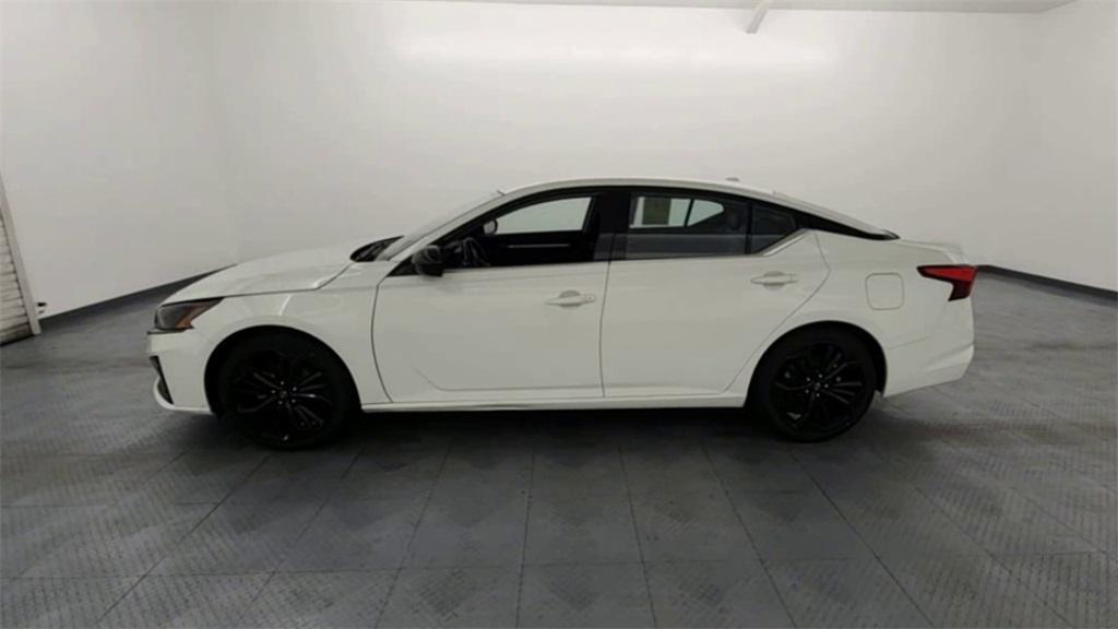 used 2023 Nissan Altima car, priced at $20,368