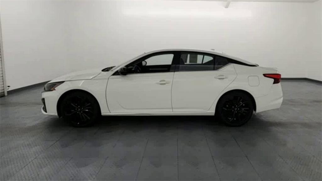 used 2023 Nissan Altima car, priced at $20,368