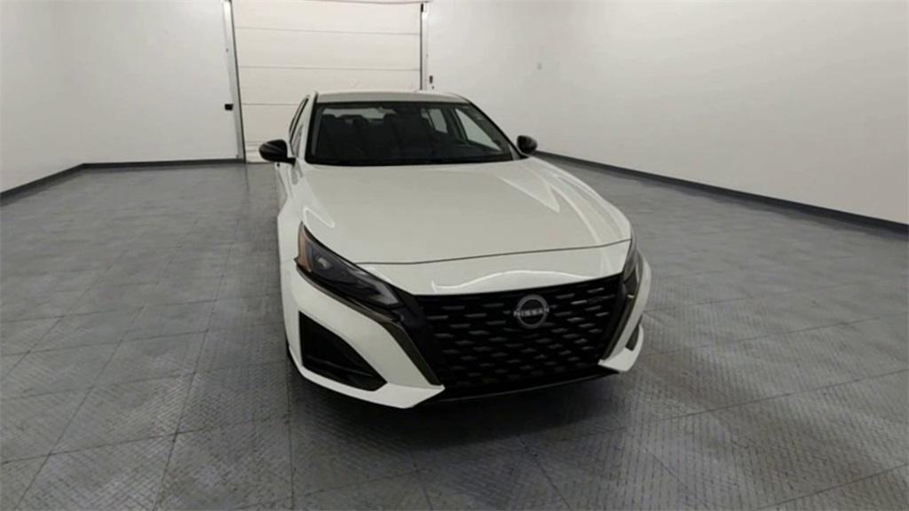 used 2023 Nissan Altima car, priced at $20,368