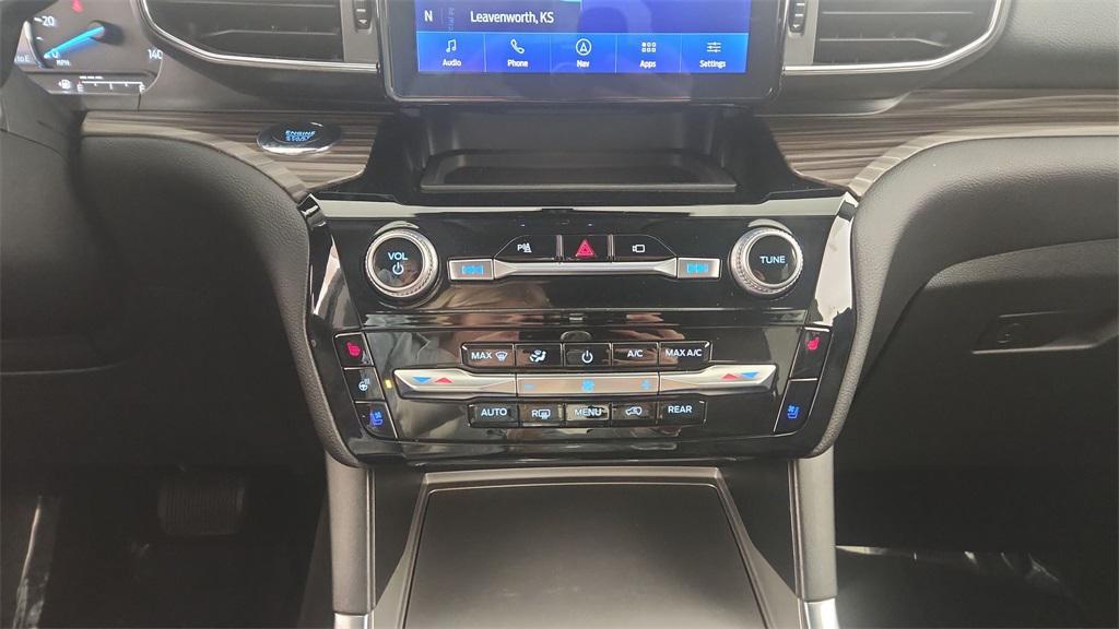 used 2022 Ford Explorer car, priced at $35,676