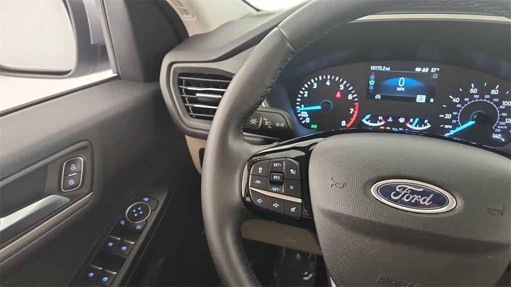 used 2022 Ford Escape car, priced at $26,391