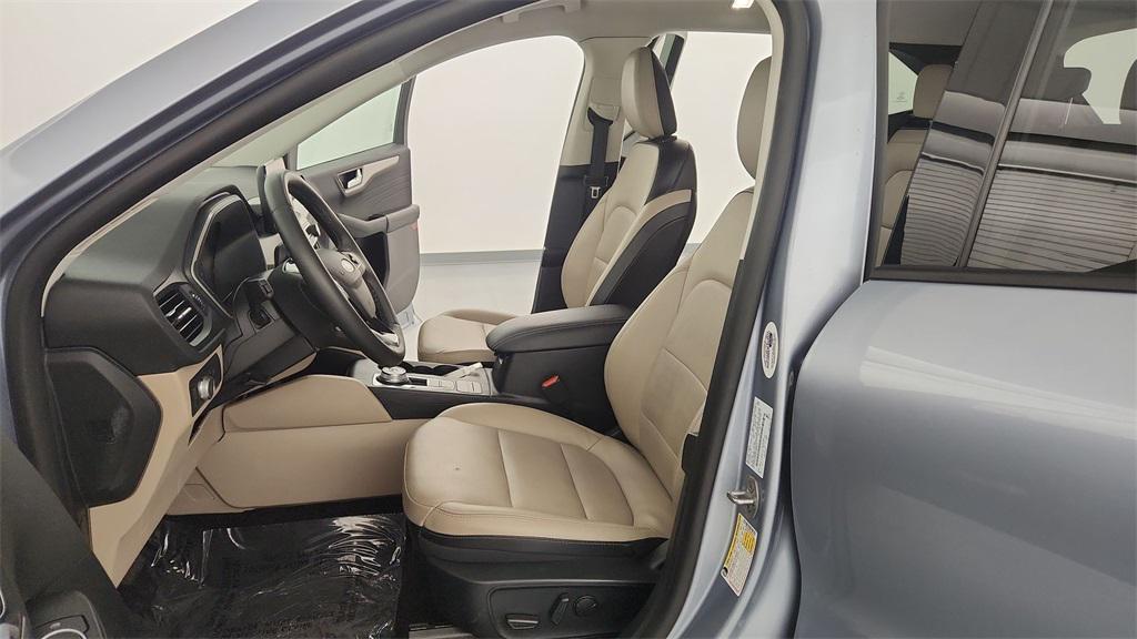 used 2022 Ford Escape car, priced at $26,391