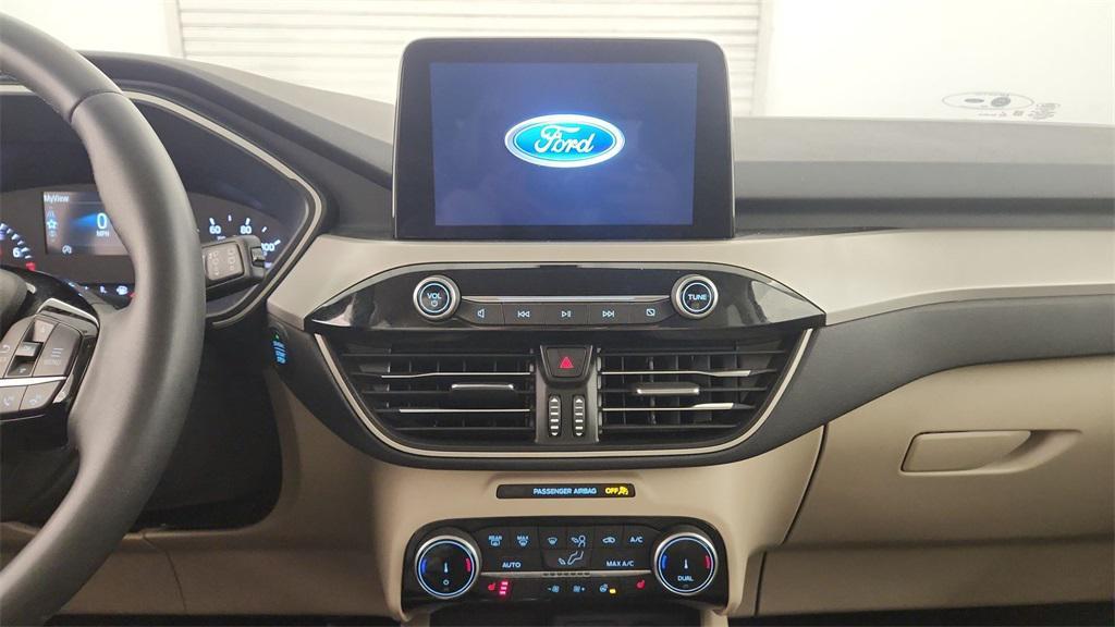 used 2022 Ford Escape car, priced at $26,391