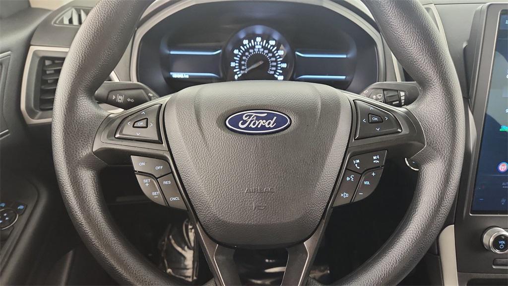 used 2022 Ford Edge car, priced at $21,994