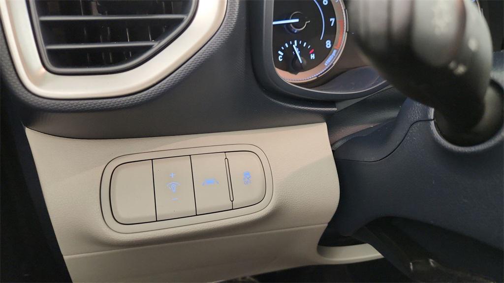 used 2021 Hyundai Venue car, priced at $19,310