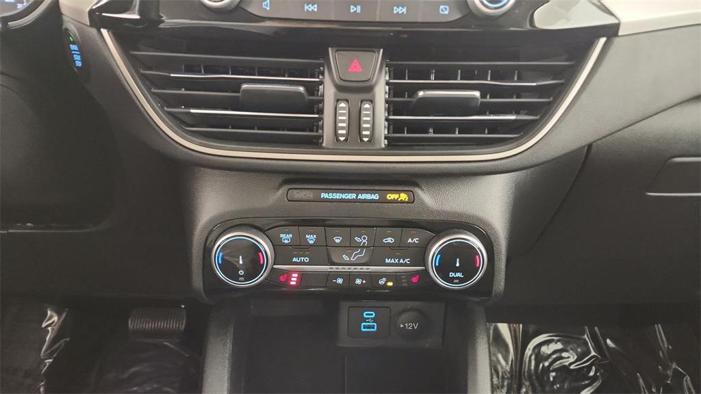 used 2022 Ford Escape car, priced at $25,472