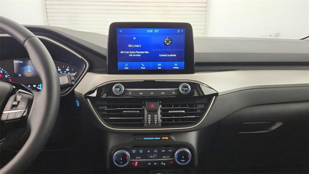 used 2022 Ford Escape car, priced at $25,472