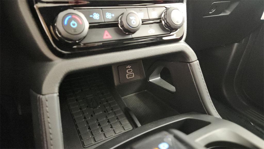 new 2025 Ford Ranger car, priced at $56,693