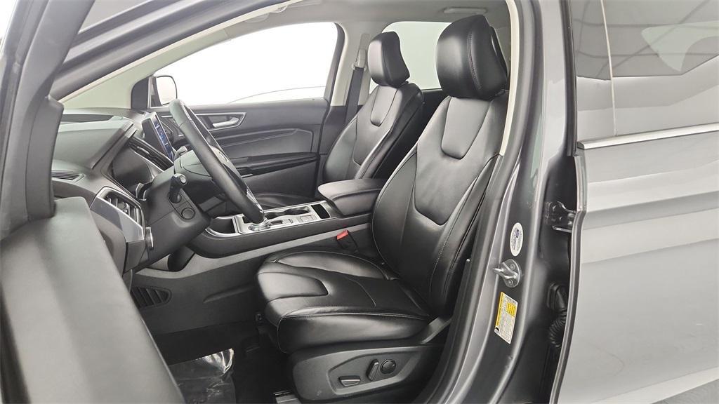 used 2022 Ford Edge car, priced at $21,994