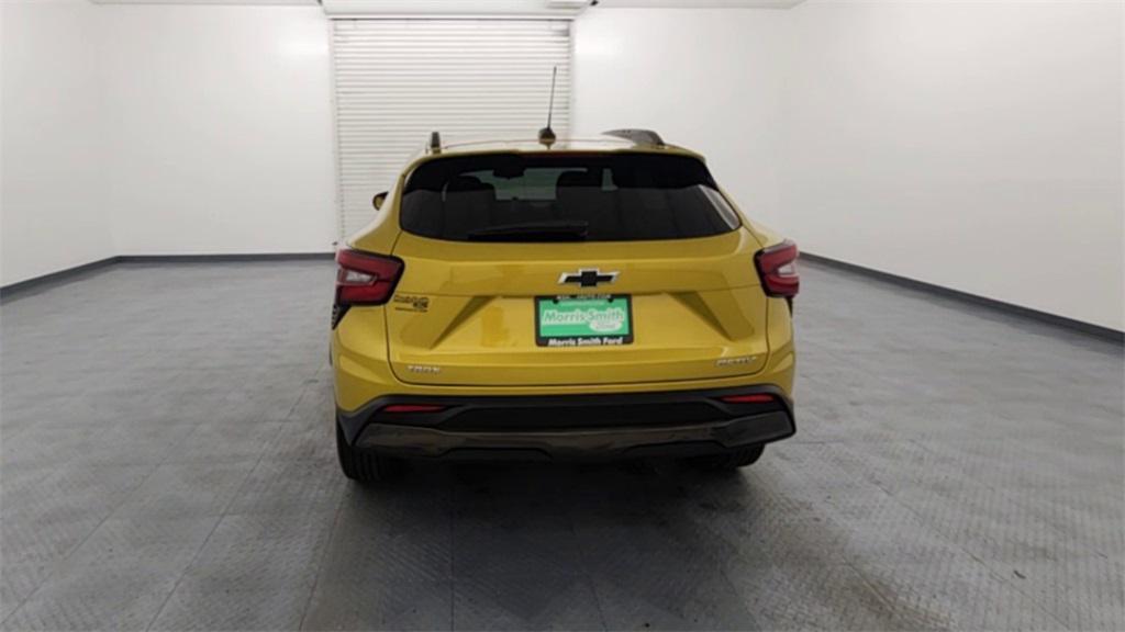 used 2025 Chevrolet Trax car, priced at $25,994