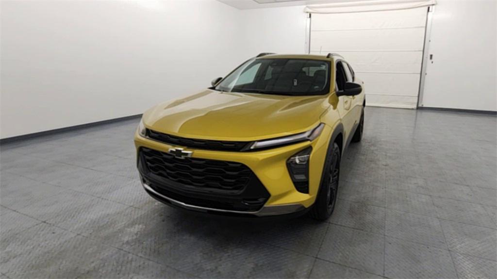 used 2025 Chevrolet Trax car, priced at $25,994