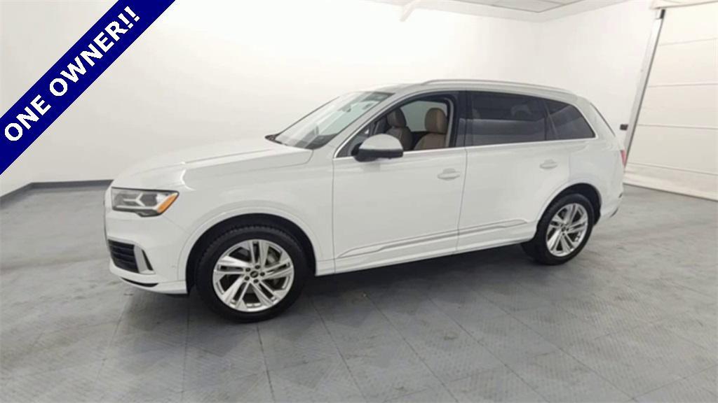 used 2023 Audi Q7 car, priced at $37,371