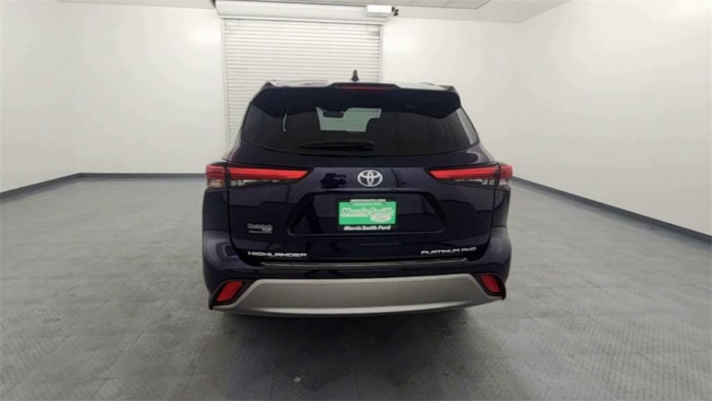 used 2022 Toyota Highlander car, priced at $41,869