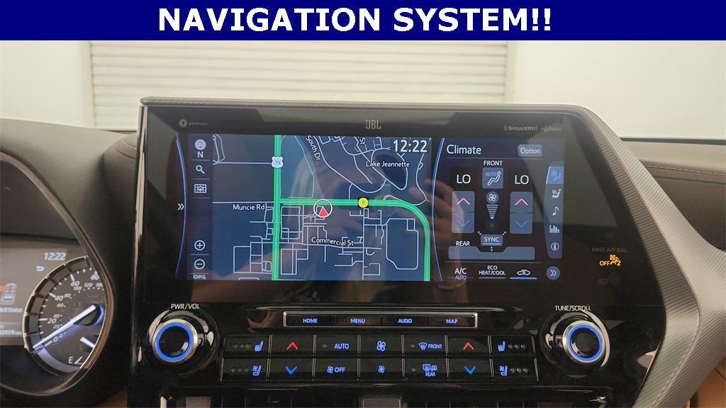 used 2022 Toyota Highlander car, priced at $41,869
