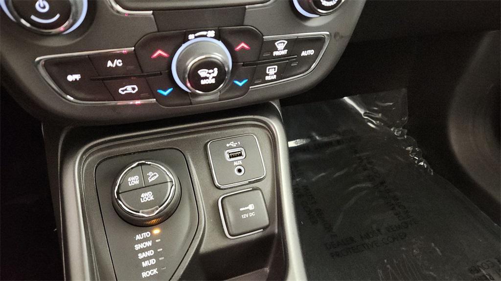 used 2019 Jeep Compass car, priced at $17,324