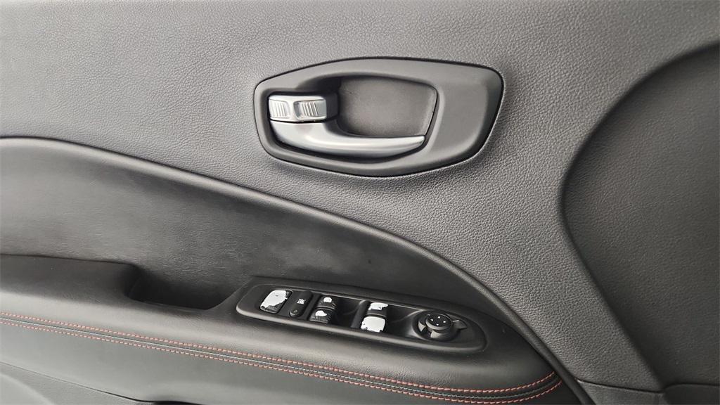 used 2019 Jeep Compass car, priced at $17,324