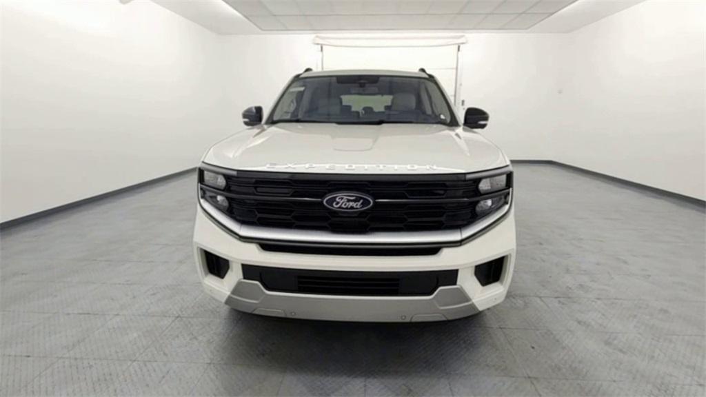 new 2025 Ford Expedition car, priced at $77,940