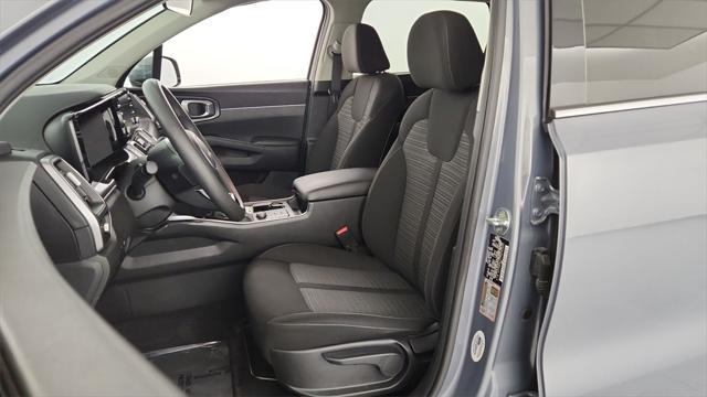 used 2023 Kia Sorento car, priced at $25,994