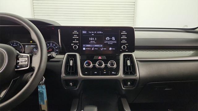 used 2023 Kia Sorento car, priced at $25,994