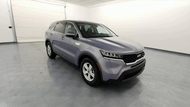used 2023 Kia Sorento car, priced at $25,994