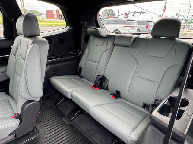 used 2024 Kia Telluride car, priced at $51,900